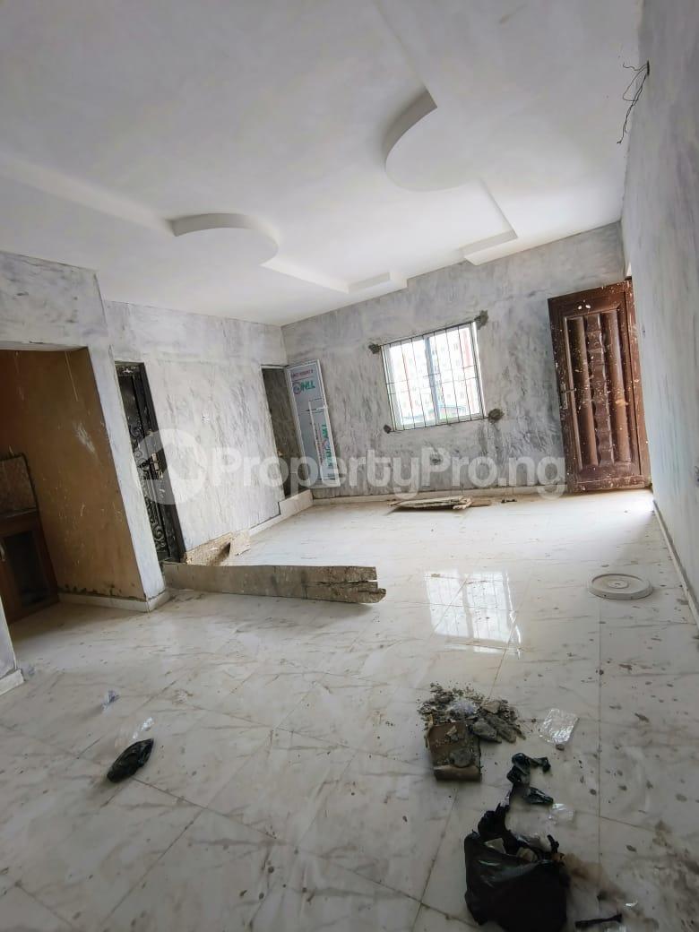 Flat / Apartment in Obanikoro Shomolu Lagos Flat / Apartment for rent