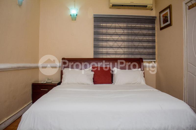 2 bedroom Flat / Apartment for shortlet 2 Olatubosun Street. Shonibare Estate Ikeja GRA Ikeja Lagos