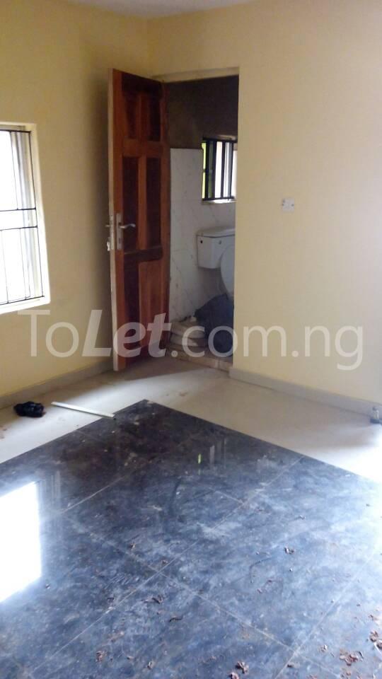 Flat / Apartment for rent   Ago palace Okota Lagos
