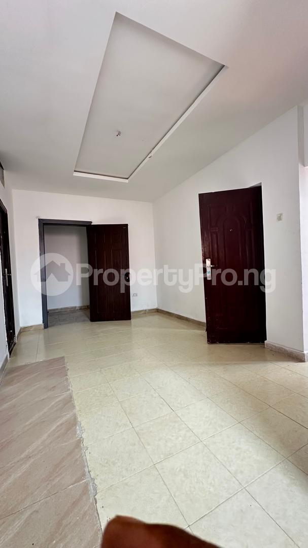 Flat / Apartment for rent Osapa london Lekki Lagos