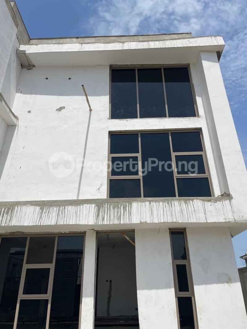 1 bedroom Flat / Apartment for sale Estate Chevron Lekki Lagos