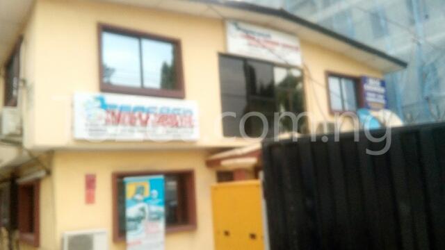 1 bedroom Flat / Apartment for rent Toyin Toyin street Ikeja Lagos