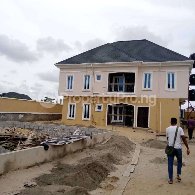 Flat / Apartment for rent Fasheun Bridge Ago Bucknor Isolo Lagos