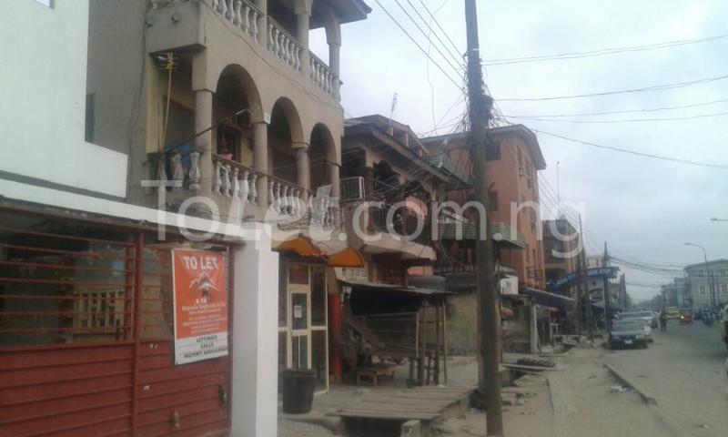 1 bedroom Flat / Apartment for rent   Ebute Metta Yaba Lagos