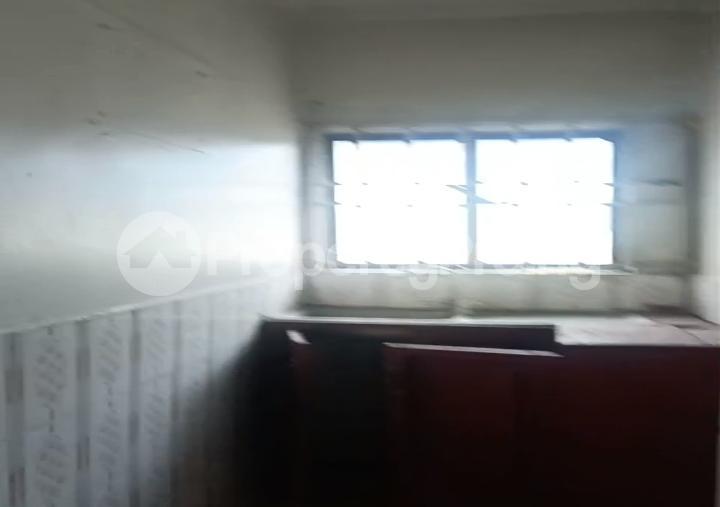 1 bedroom Flat / Apartment for rent Off Alternative Road ONIRU Victoria Island Lagos