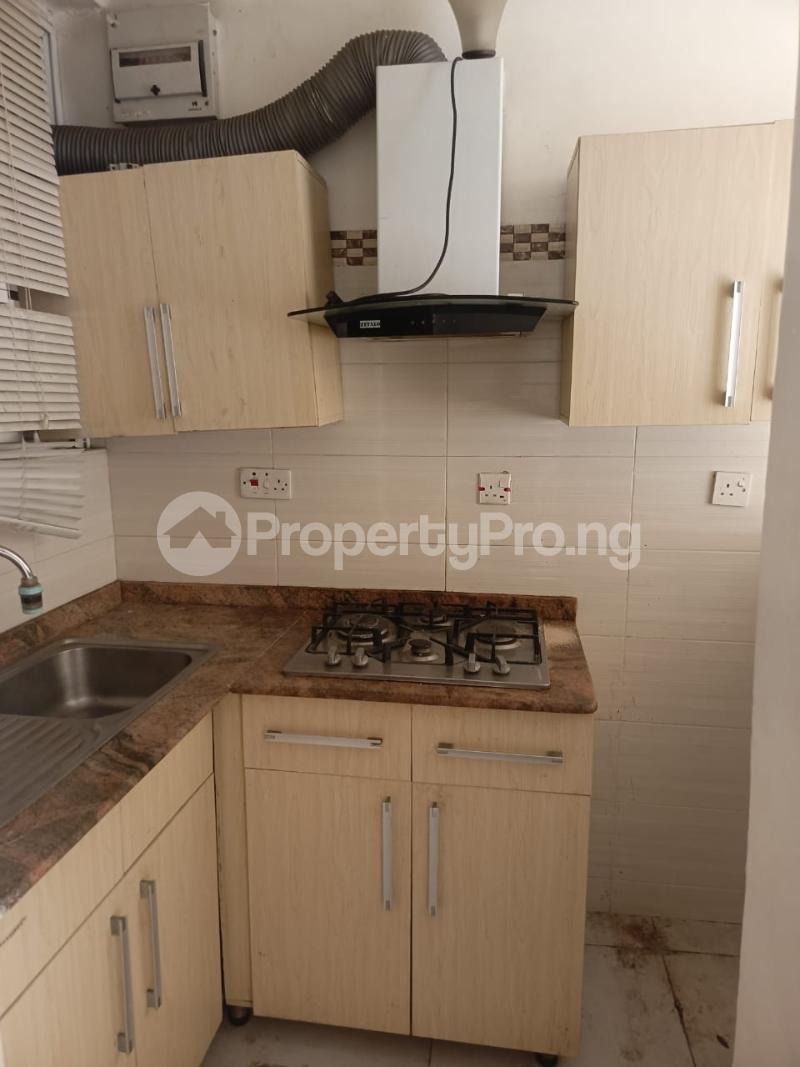Flat / Apartment for rent Off Palace Road ONIRU Victoria Island Lagos