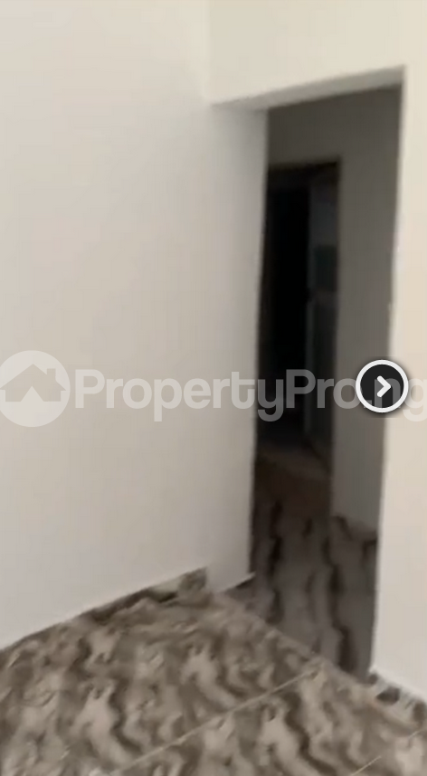 Flat / Apartment for rent Ilaje Akoka Bariga Lagos - 2