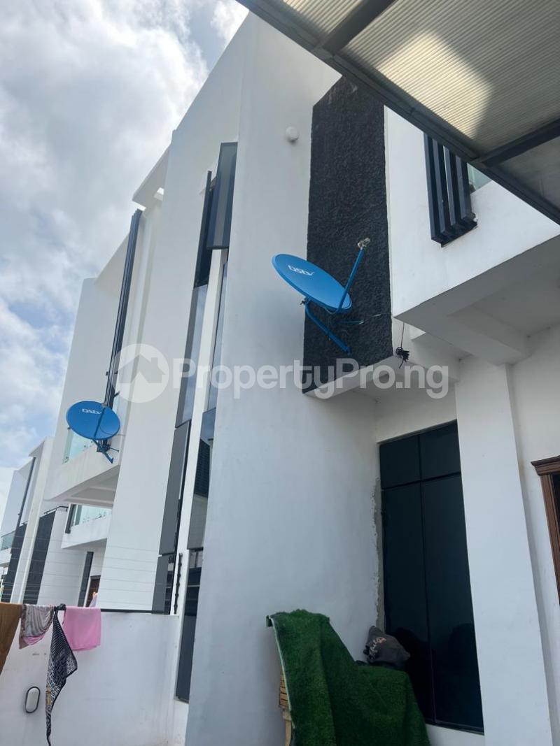 Flat / Apartment for rent Angel's Court Oral Estate Lekki Lagos