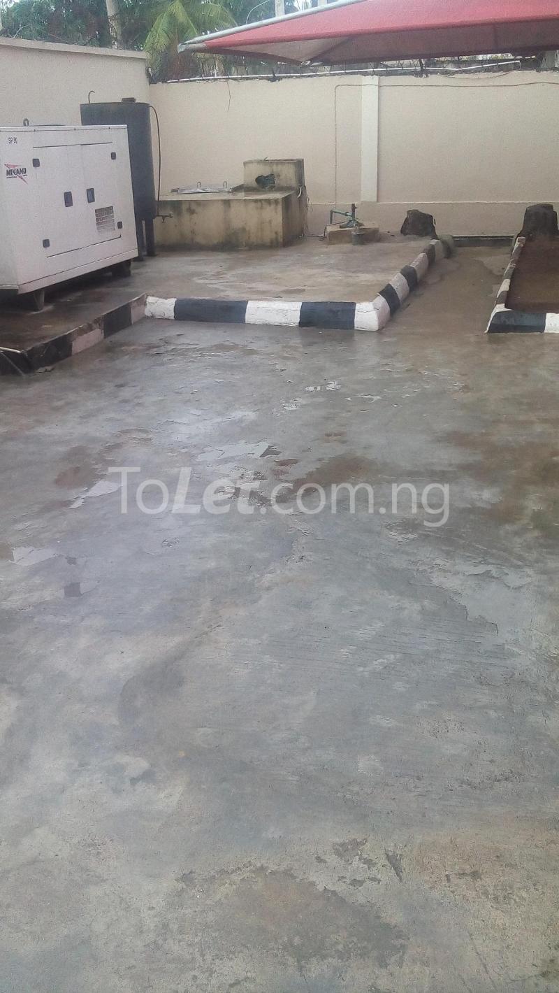 1 bedroom Flat / Apartment for rent Off Admiralty Road Lagos