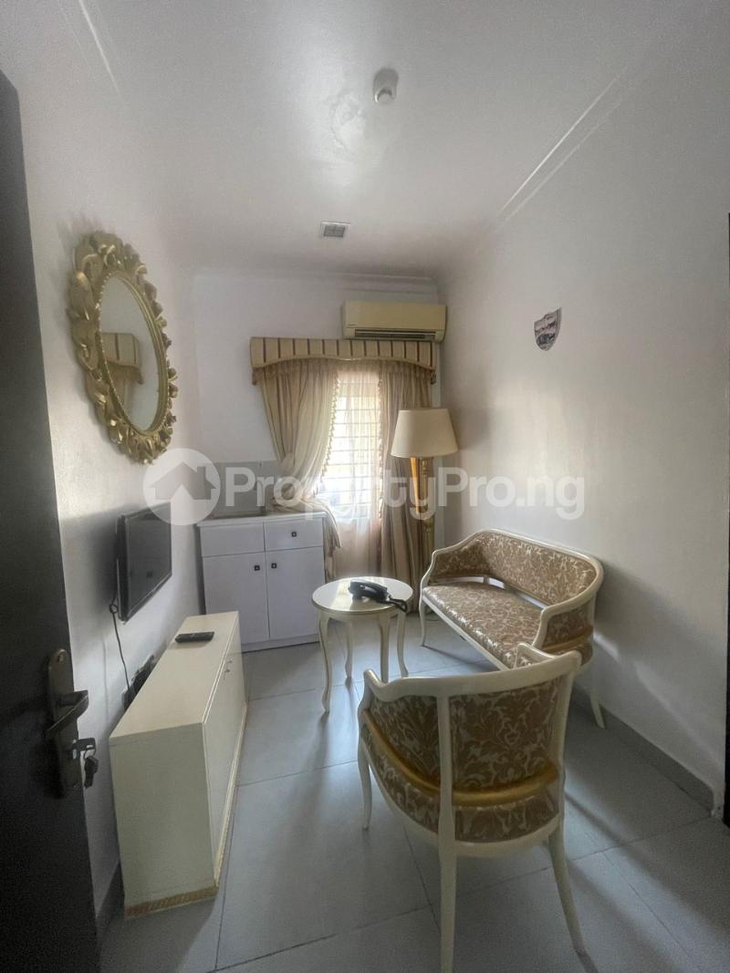 1 bedroom Flat / Apartment for rent Glover Road Ikoyi Lagos