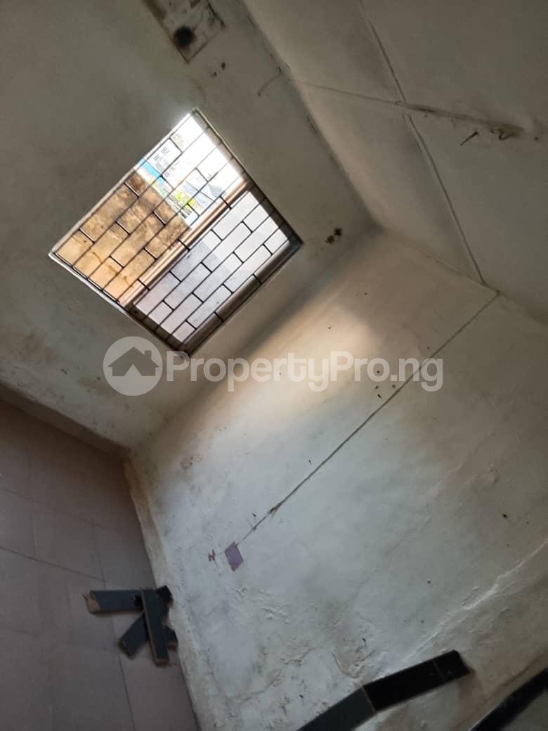 1 bedroom Flat / Apartment for rent Olowora Ojodu Lagos - 3