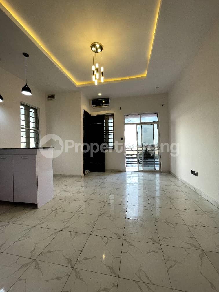 1 bedroom Flat / Apartment for rent Alpha Beach Road Lekki Lagos