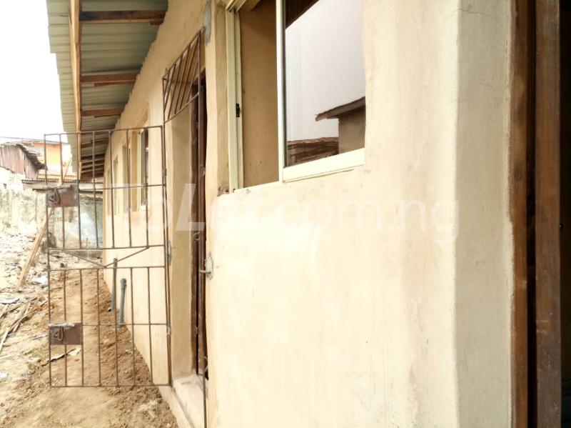 1 bedroom Flat / Apartment for rent   Iwaya Yaba Lagos