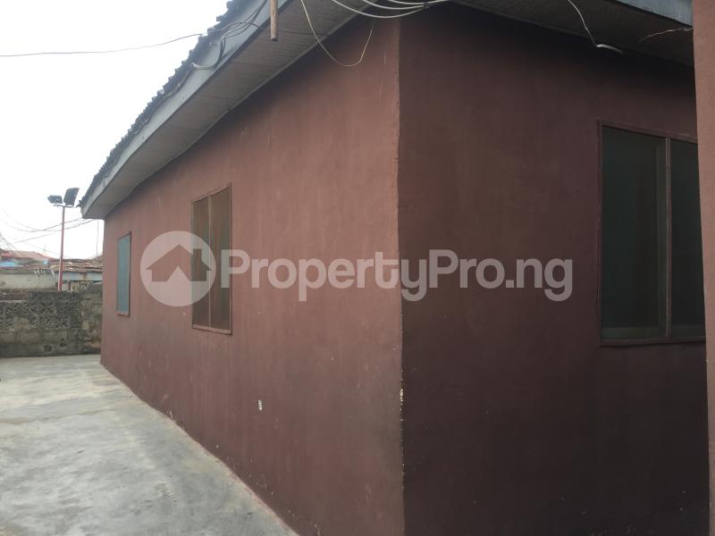 1 bedroom Flat / Apartment for rent Ojo Akoka Yaba Lagos