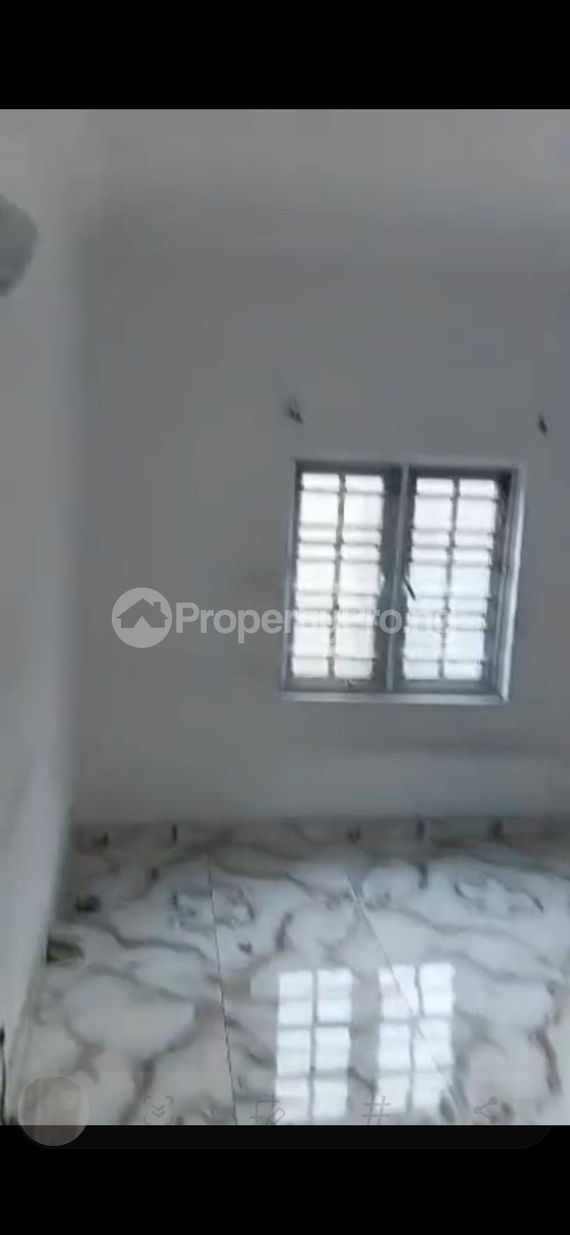 1 bedroom Flat / Apartment for rent Estate In Adoh Road Ado Road Ajah Lagos