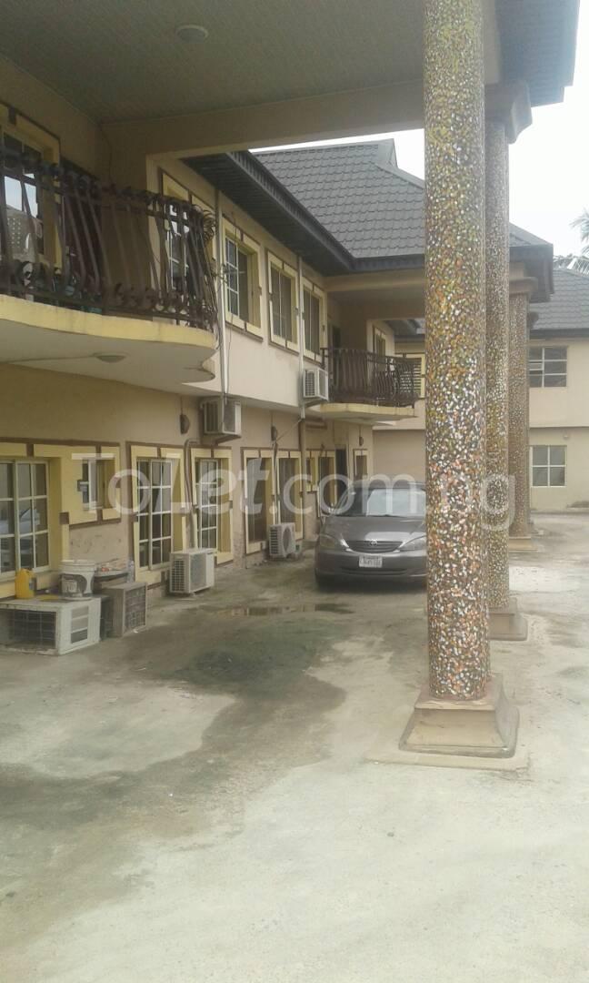 1 bedroom Flat / Apartment for rent Busayo Adebayo Close Anthony Village Maryland Lagos