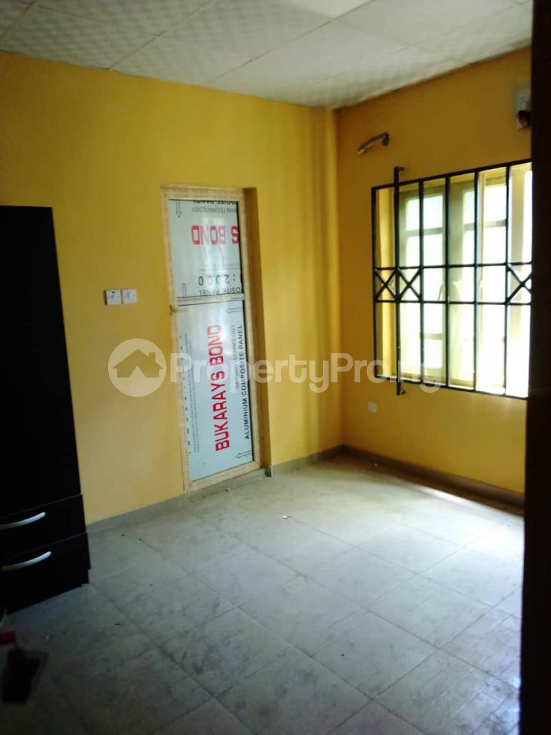1 bedroom Flat / Apartment for rent   Jibowu Yaba Lagos