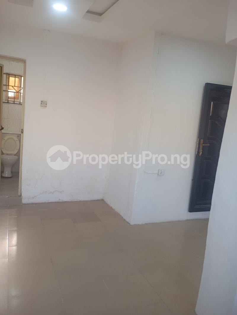 1 bedroom Flat / Apartment for rent Ogudu-Orike Ogudu Lagos