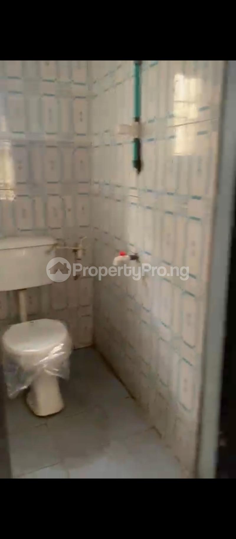 1 bedroom House for rent Estate Bariga Lagos