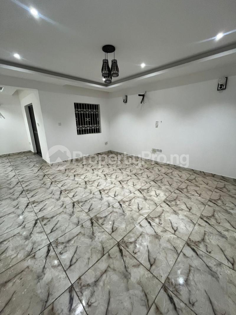 1 bedroom Flat / Apartment for rent Dpk Estate orchid Lekki Lagos