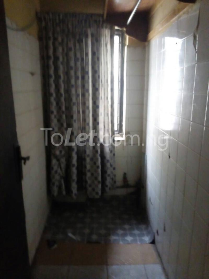 Flat / Apartment for rent Bishop Crowther Off Akerele Surulere Lagos