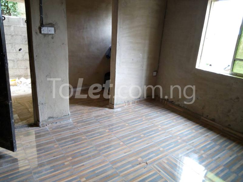 1 bedroom Flat / Apartment for rent Close To Ozone Cinema Sabo Yaba Lagos