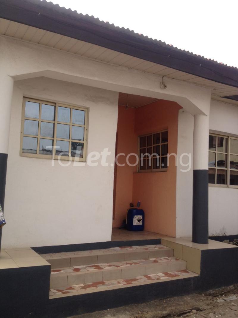 1 bedroom Flat / Apartment for rent Okoya Thomas Off Sam Sonibare Ogunlana Surulere Lagos