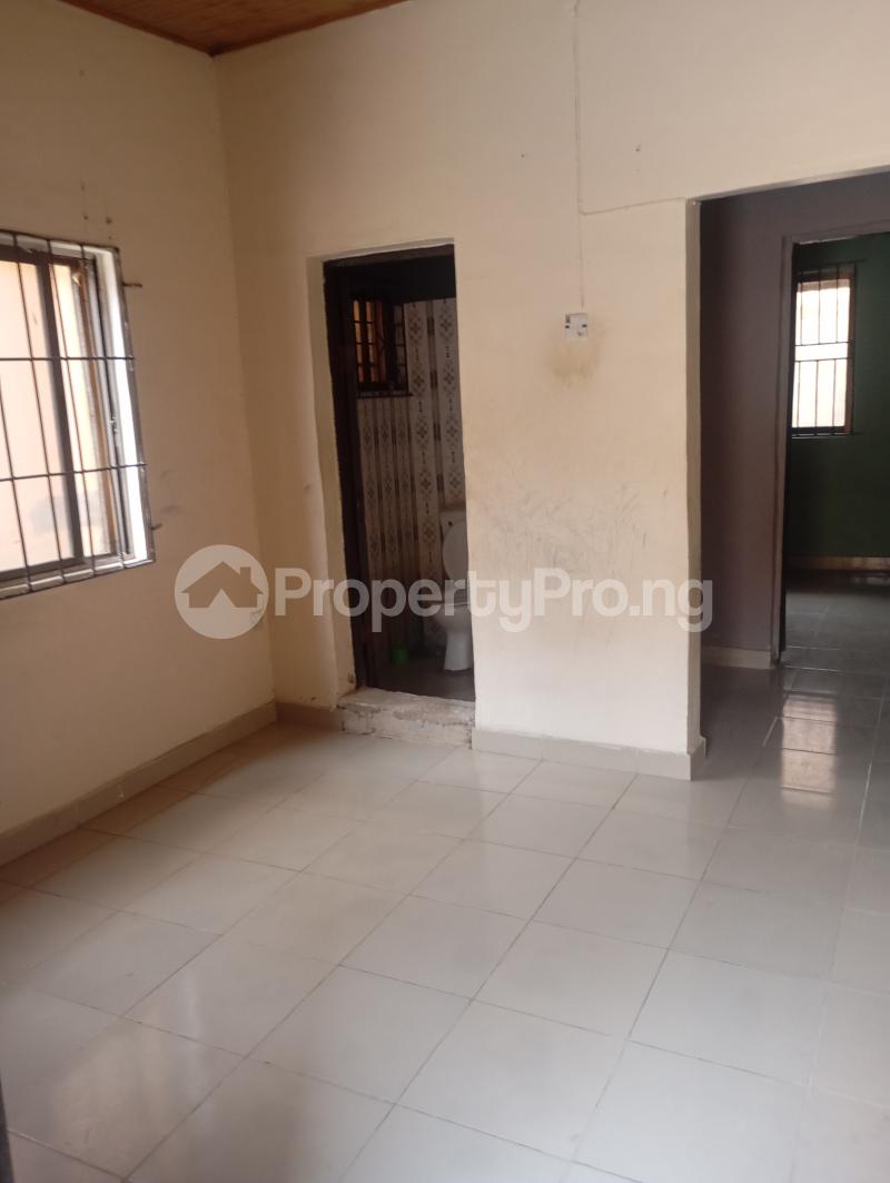 1 bedroom Flat / Apartment for rent Inside Estate Oke-Ira Ogba Lagos