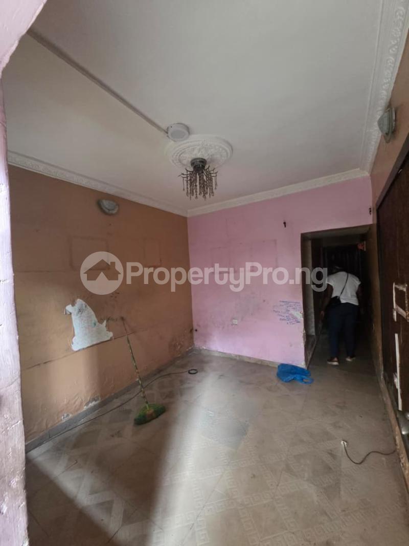 1 bedroom Flat / Apartment for rent Shomolu Lagos