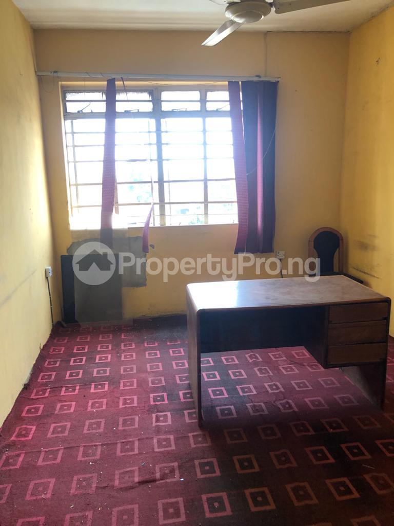 1 bedroom Commercial Property for rent On Herbert Macaulay Way, Yaba, Lagos. Yaba Lagos - 1