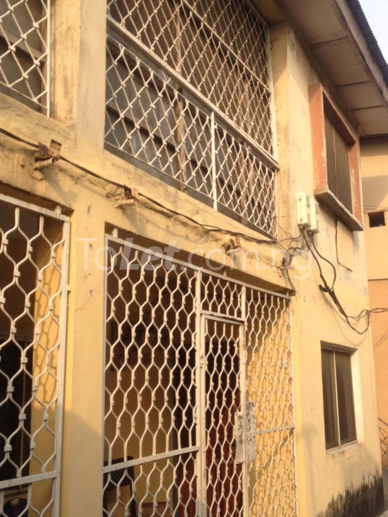1 bedroom Flat / Apartment for rent Ogunlana Drive Ogunlana Surulere Lagos