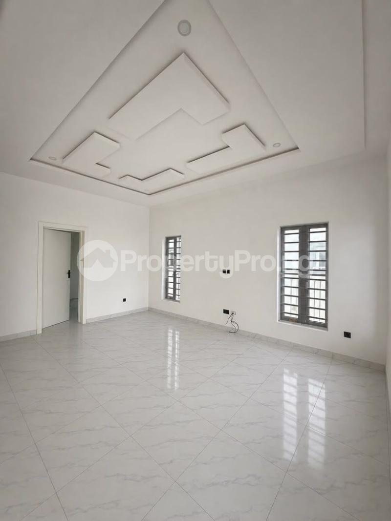 1 bedroom Flat / Apartment for rent Before Roundabout Lekki Lagos