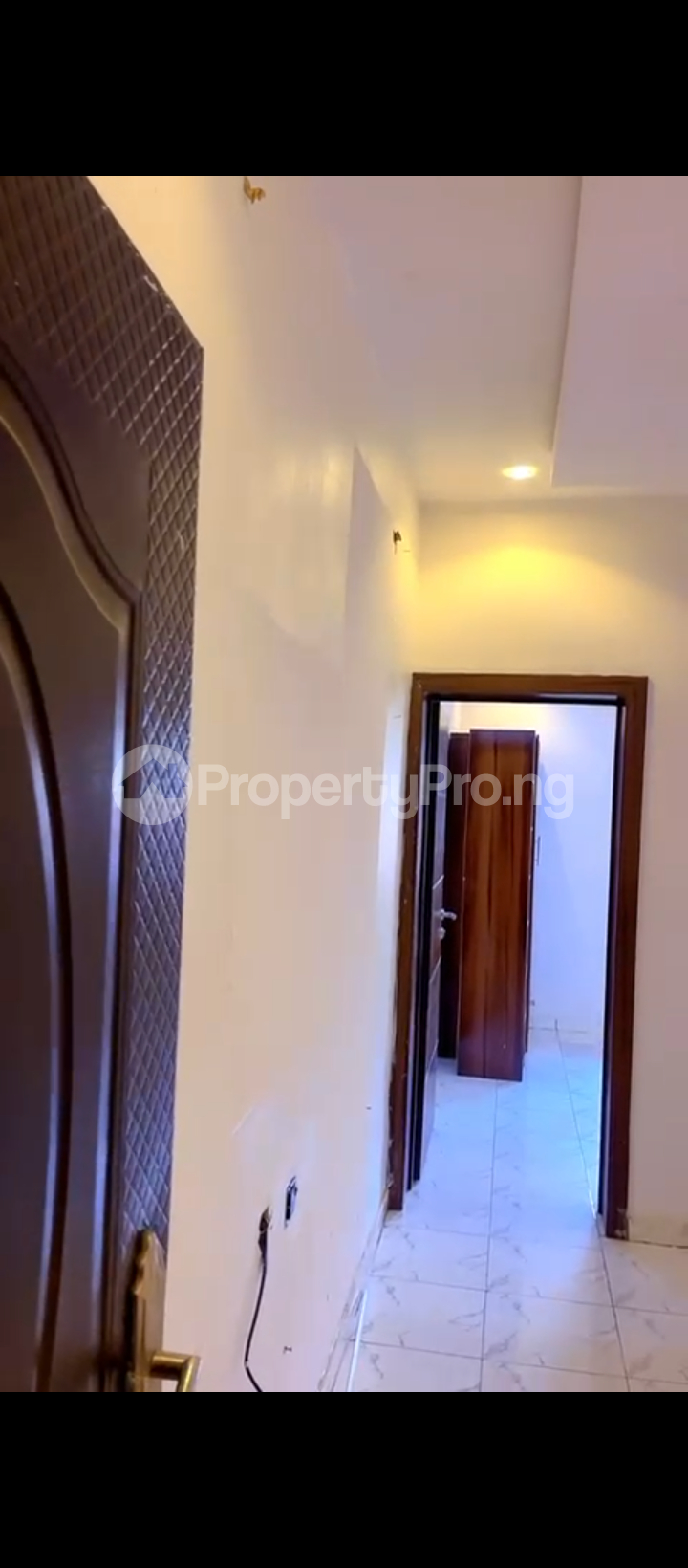 1 bedroom Flat / Apartment for rent Sholanke Akoka Yaba Lagos