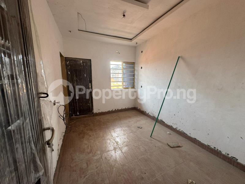 1 bedroom Flat / Apartment for rent Yaba Lagos