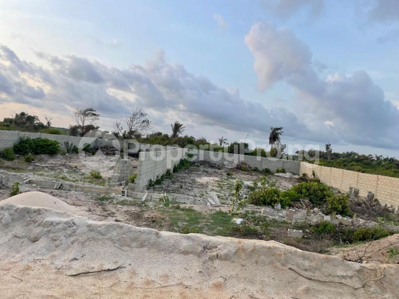 Land for sale Monastery road Sangotedo Lagos - 0