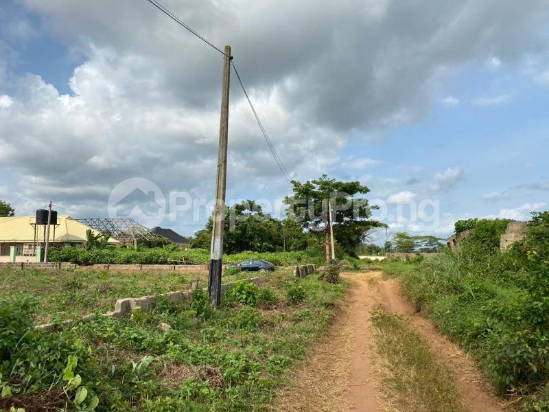 Land for sale Ikpoba Okha Edo , Besides Benson Idahosa University Engineering 928sqm Ukpoba Edo