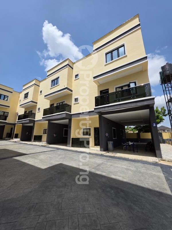 4 bedroom House for sale Idu Abuja