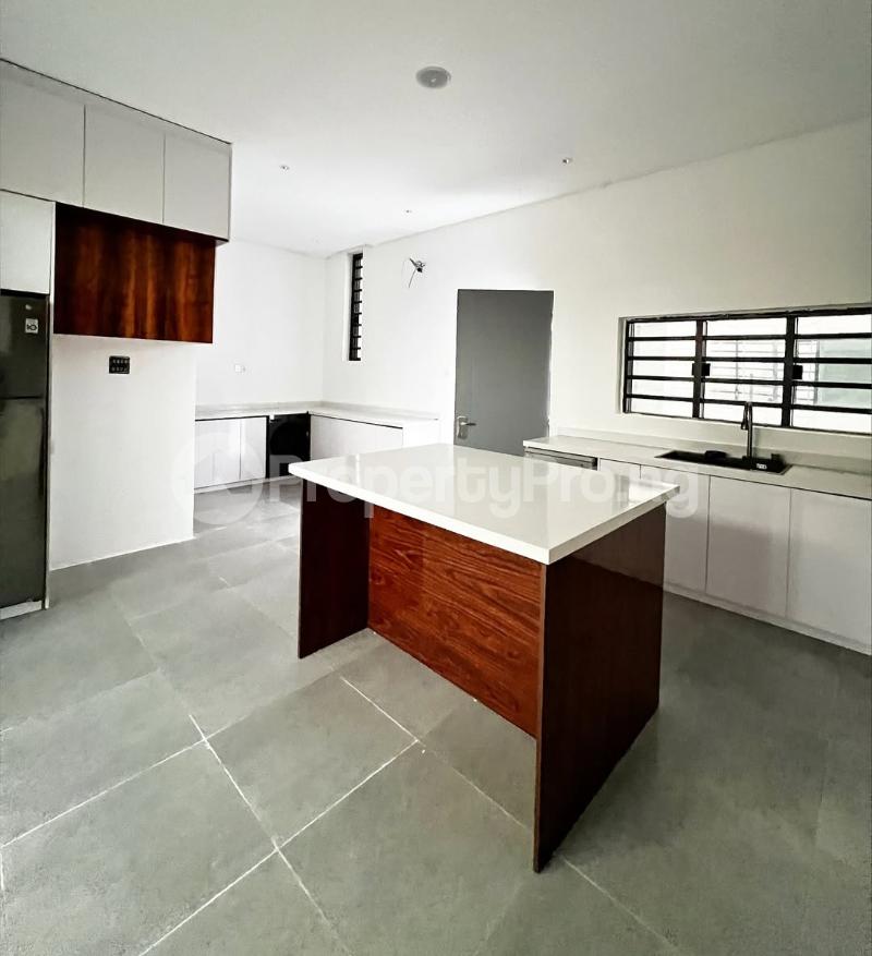 4 bedroom House for sale Orchid Lekki Lagos