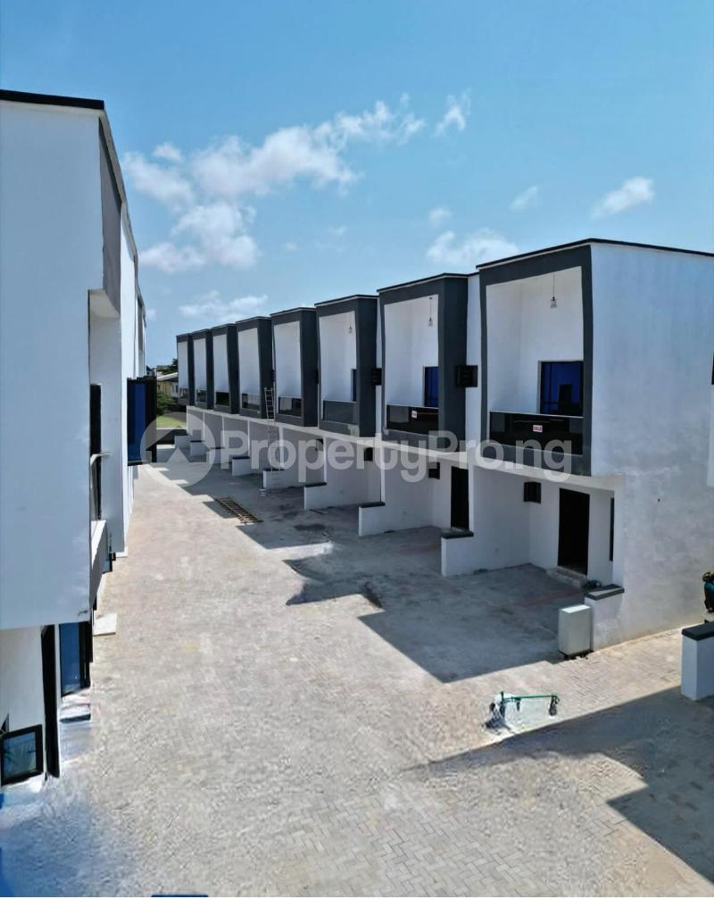 2 bedroom House for sale Ikota Lekki Lagos
