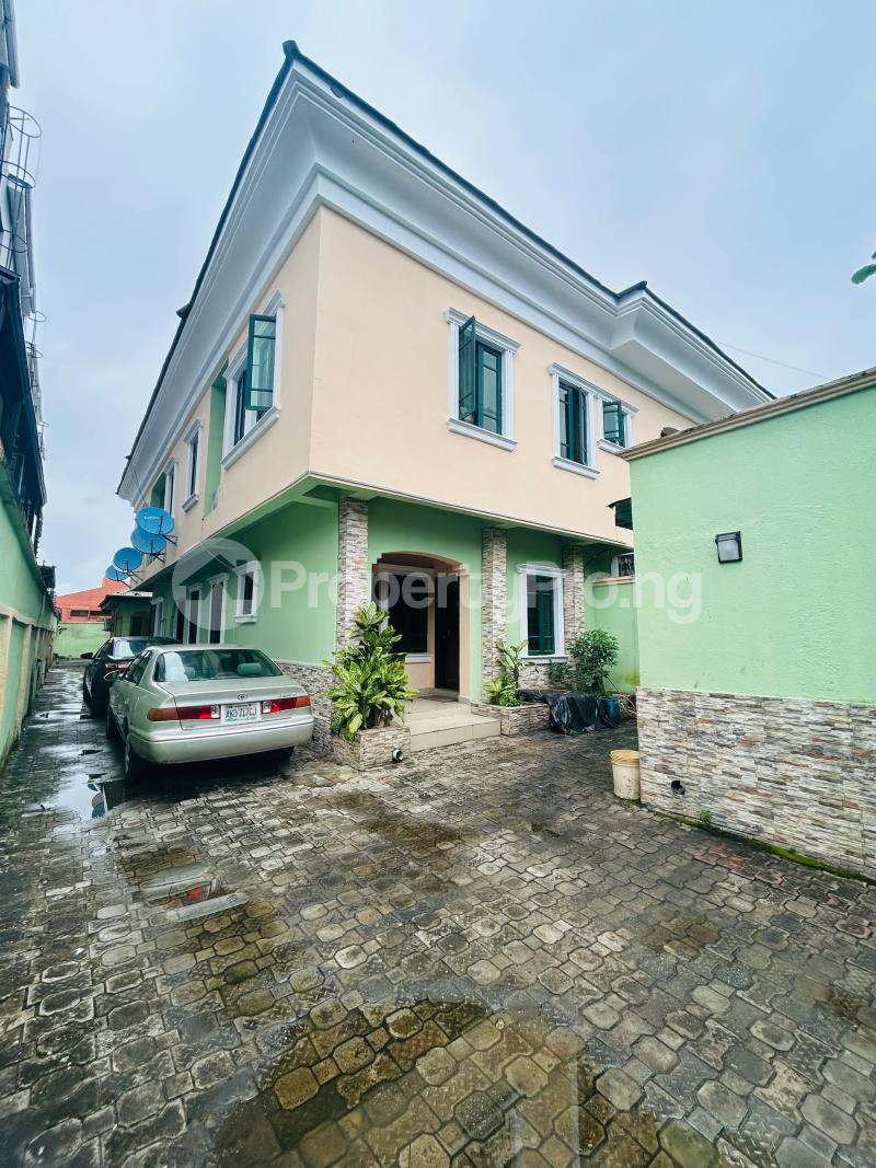 2 bedroom House for rent Lekki Phase 1 Lekki Lagos