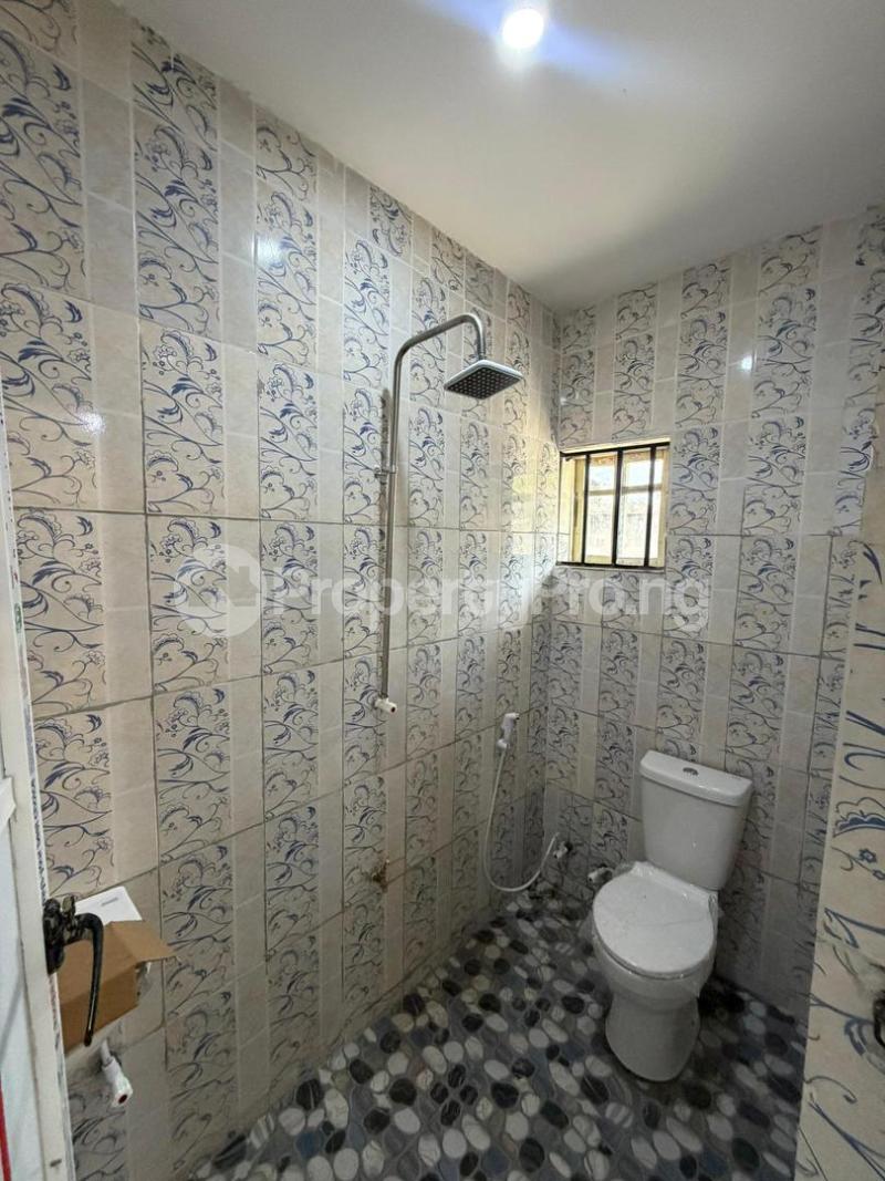 2 bedroom Flat / Apartment for rent Adebayo Street, Akala Way, Akobo. Akobo Ibadan Oyo