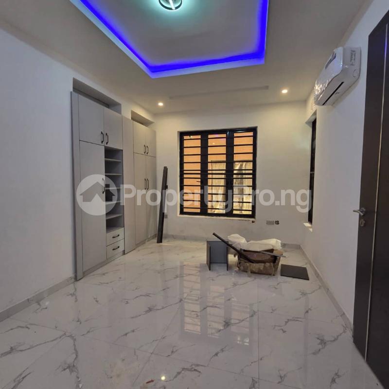 3 bedroom Flat / Apartment for sale Adeniyi Jones Ikeja Lagos