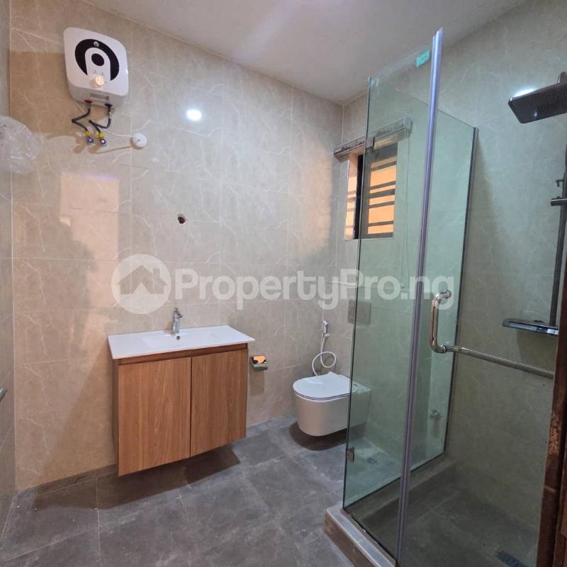 3 bedroom Flat / Apartment for sale Adeniyi Jones Ikeja Lagos