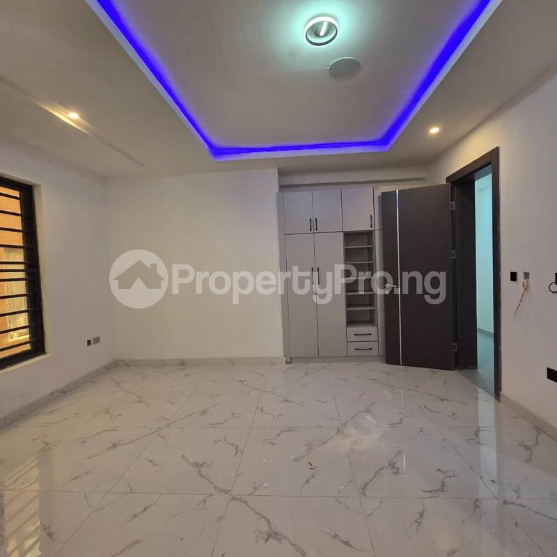 3 bedroom Flat / Apartment for sale Adeniyi Jones Ikeja Lagos