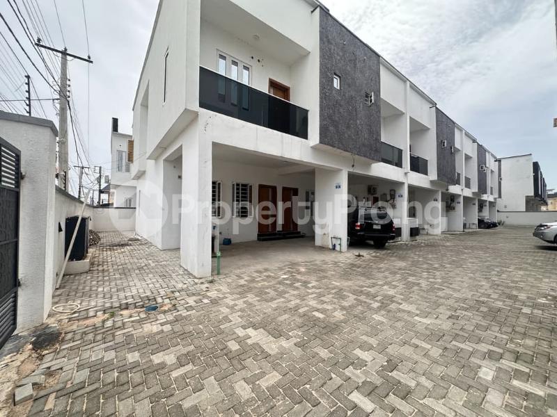 3 bedroom House for rent Abraham adesanya estate Ajah Lagos
