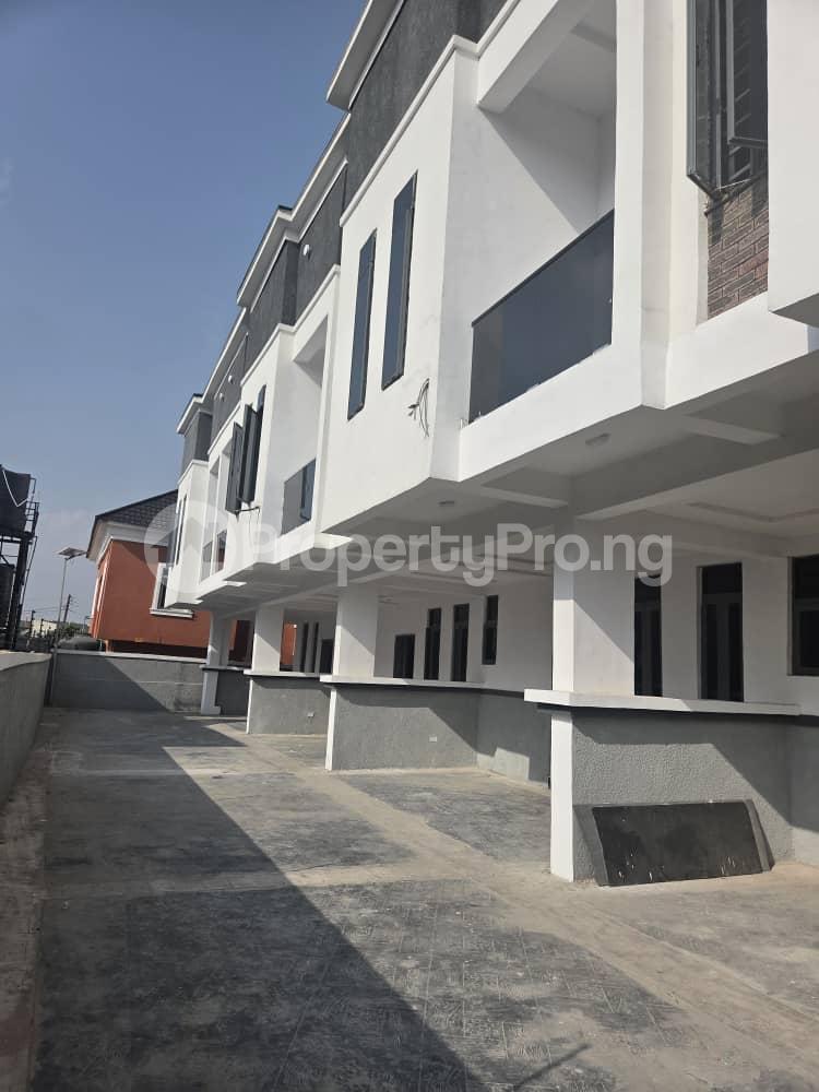 3 bedroom House for sale Creek Avenue Court Phase 4 Extension Ikota Lekki Lagos