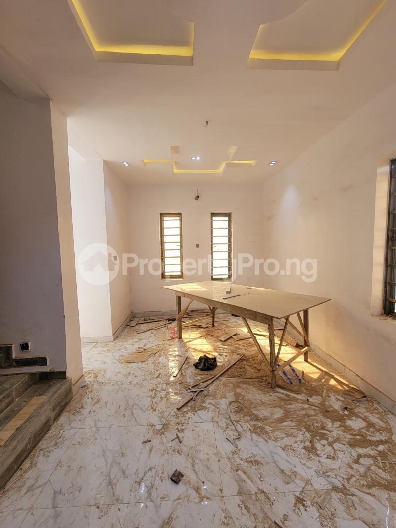 3 bedroom House for rent No 30 A , Olunloyo Lane Carlton Gate G R A Akobo Ibadan Oyo