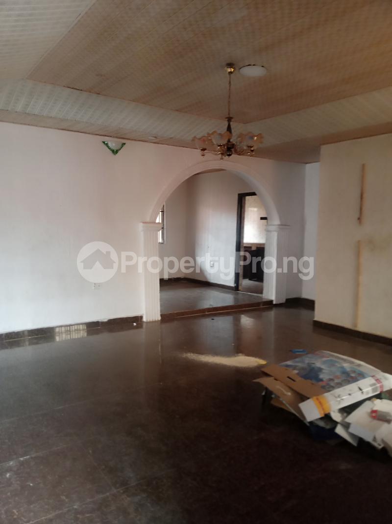 3 bedroom House for rent No 8, Golden Berly Lane Ologuneru Ibadan north west Ibadan Oyo