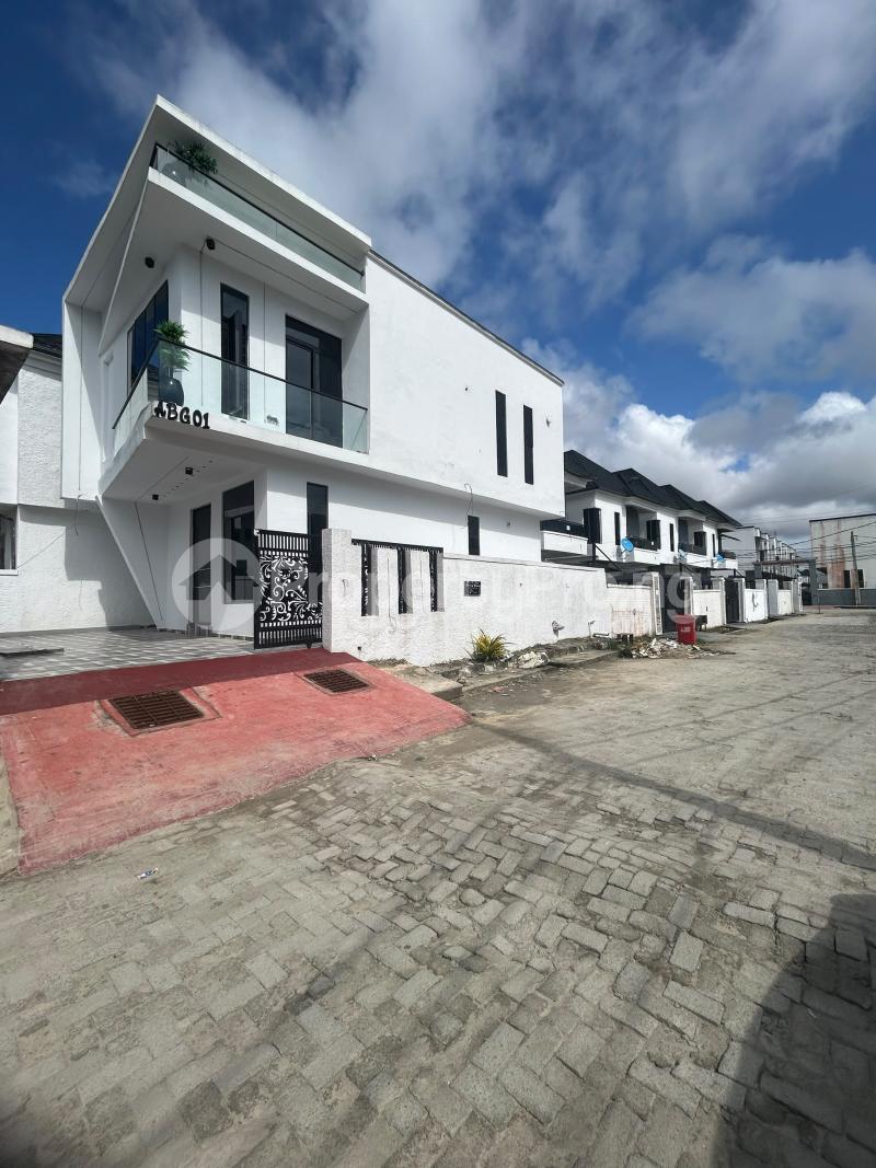 4 bedroom House for sale Ikota Lekki Lagos