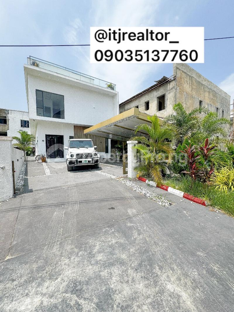 4 bedroom House for sale chevron Lekki Lagos